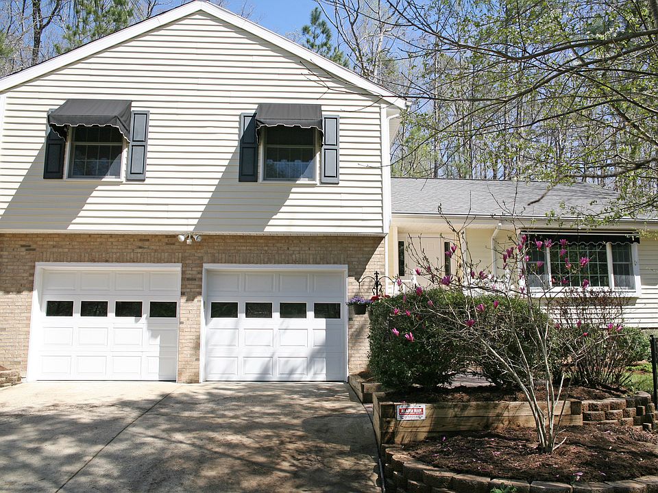 1st image of 108 Rhododendron Ct