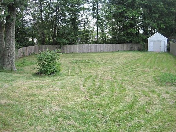 3rd image of 2216 Lobrook Ct
