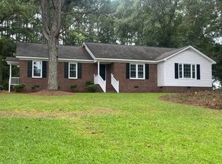 2113 Nottingham Rd, Tarboro, NC 27886