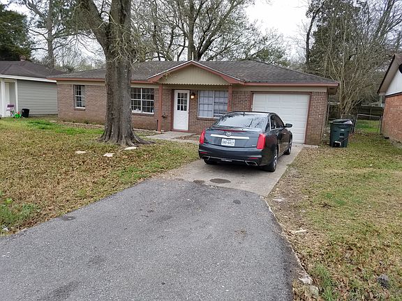 2nd image of 9385 McLean St