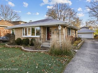 551 S Grace St, Lombard, IL