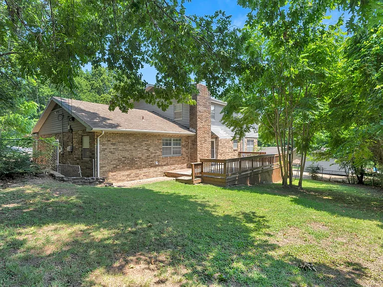 1660 Palmer Pl — Photo 25