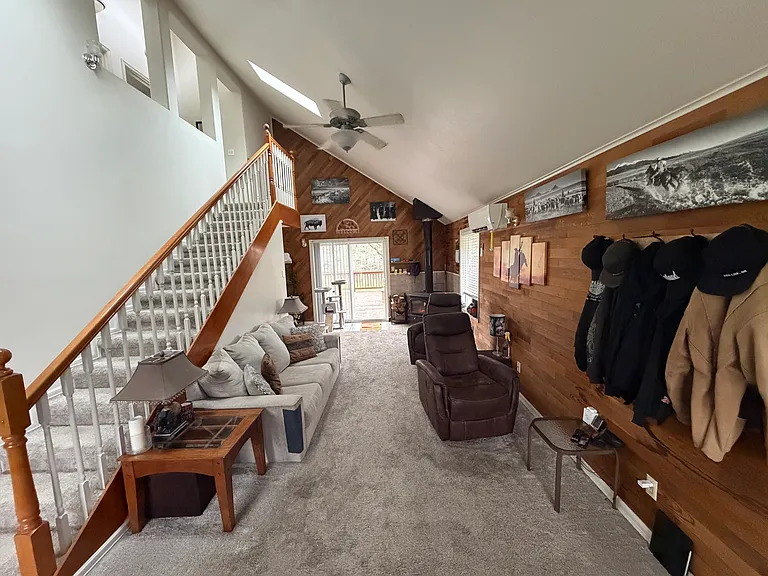 7368 Logsden Rd — Photo 16
