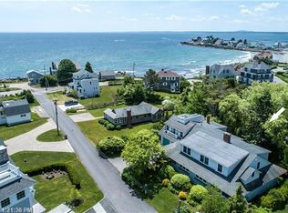 4 Bruen Pl, Kennebunk, ME 04043