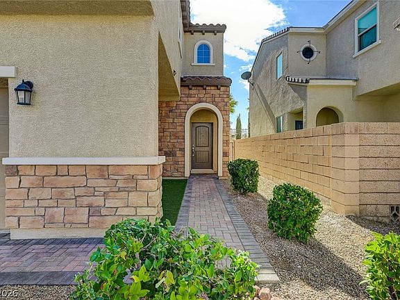 4th image of 113 Elm Reed Ave