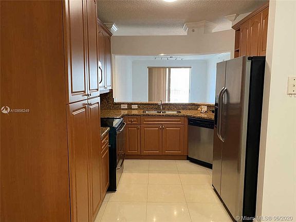 3rd image of 10750 NW 66th St APT 412