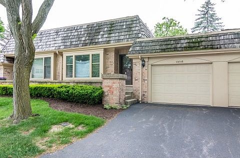 1st image of 2S748 Avenue Barbizon