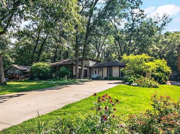 16 Deerfield Ave, Kankakee, IL 60901