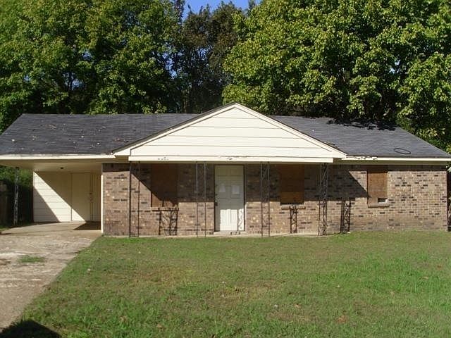 1st image of 4553 Valley Stream Dr