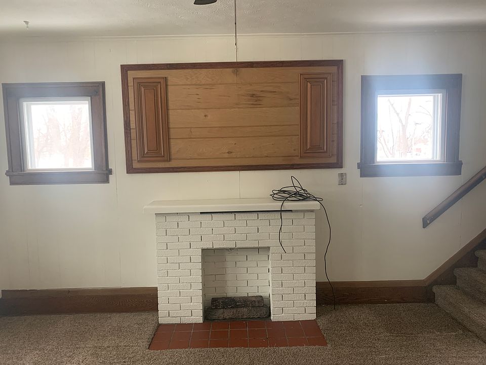1st image of 671 Mercer Ave NE #1