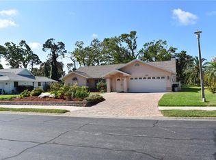 349 Woodvale Dr, Venice, FL 34293