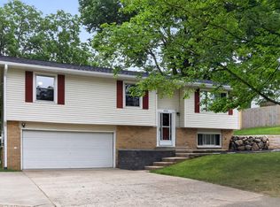 4950 Sparrow Ave, Kalamazoo, MI 49004