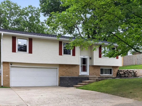 4950 Sparrow Ave, Kalamazoo, MI 49004