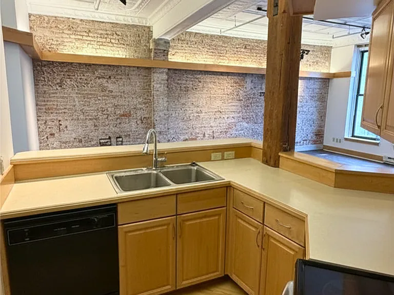 900 Penn Apartments — Photo 13