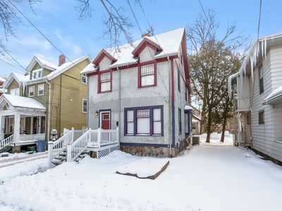 807 W Vine St, Kalamazoo, MI, 49008