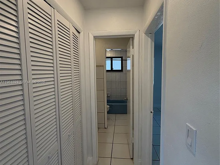 17150 NE 23rd Ave #10 — Photo 5