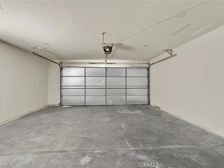 15262 El Centro St — Photo 26