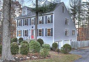 Curb appeal on oversized lot