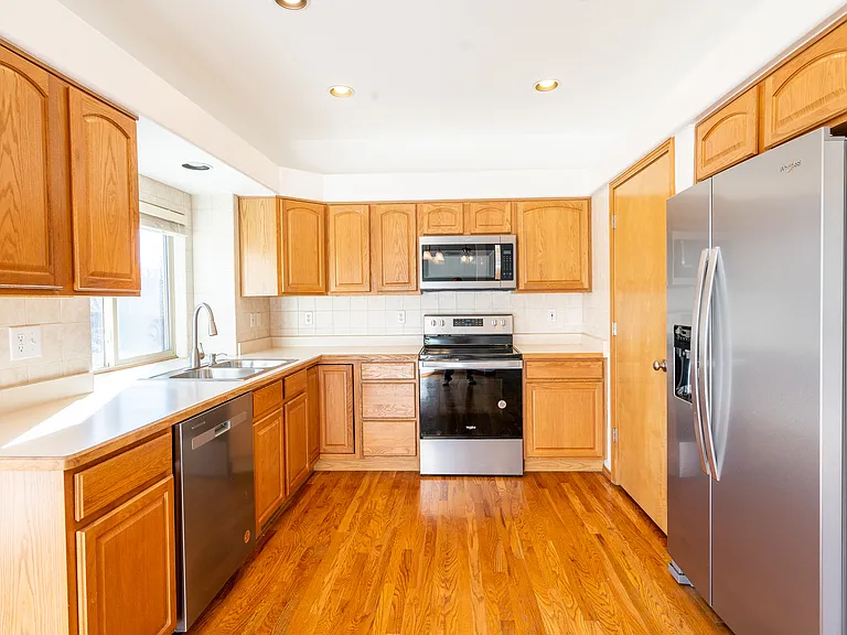 4169 Ascendant Dr — Photo 8
