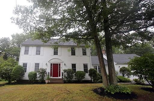 2nd image of 16 Tiffany Dr