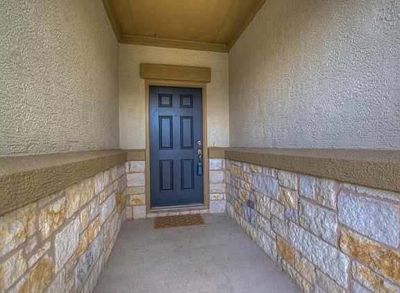 5th image of 2100 Mary Ella Dr