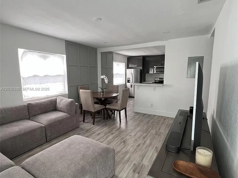 2847 Polk St #1 — Photo 3