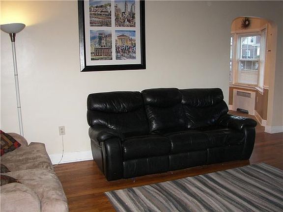 4th image of 409 Brandywine Blvd