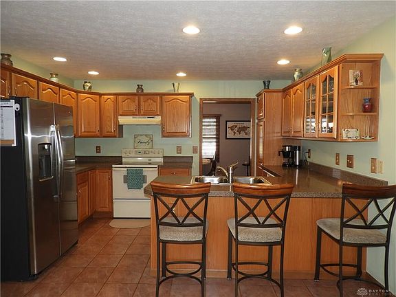 4th image of 1116 Manchester Dr