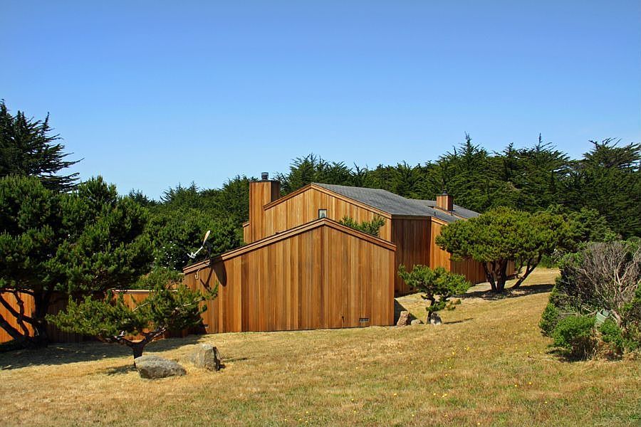 View from corner of Leeward 