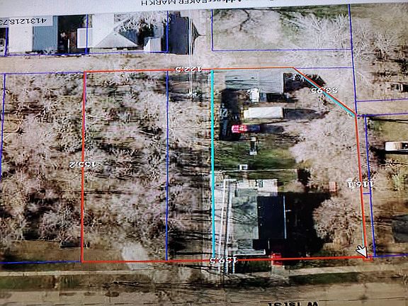 2nd image of 1700 W 1st St