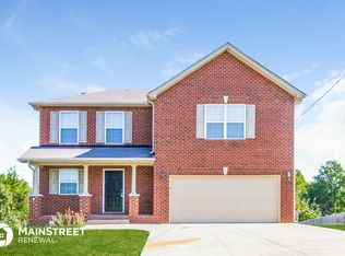 171 Lyndhurst Dr, La Vergne, TN 37086