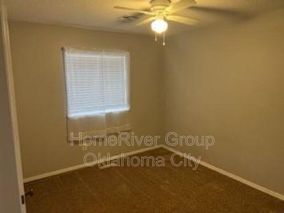 5th image of 13905 Jeffery Dr