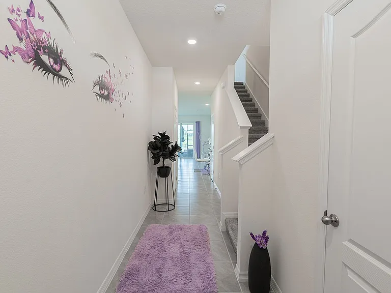 1456 Isleta Loop — Photo 4