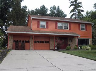 2547 Falconbridge Dr, Cincinnati, OH 45238