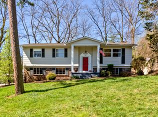 521 Bardon Rd, Knoxville, TN 37919