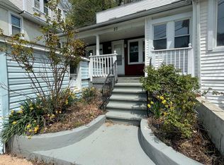 27 Hawthorne Ave, Derby, CT 06418