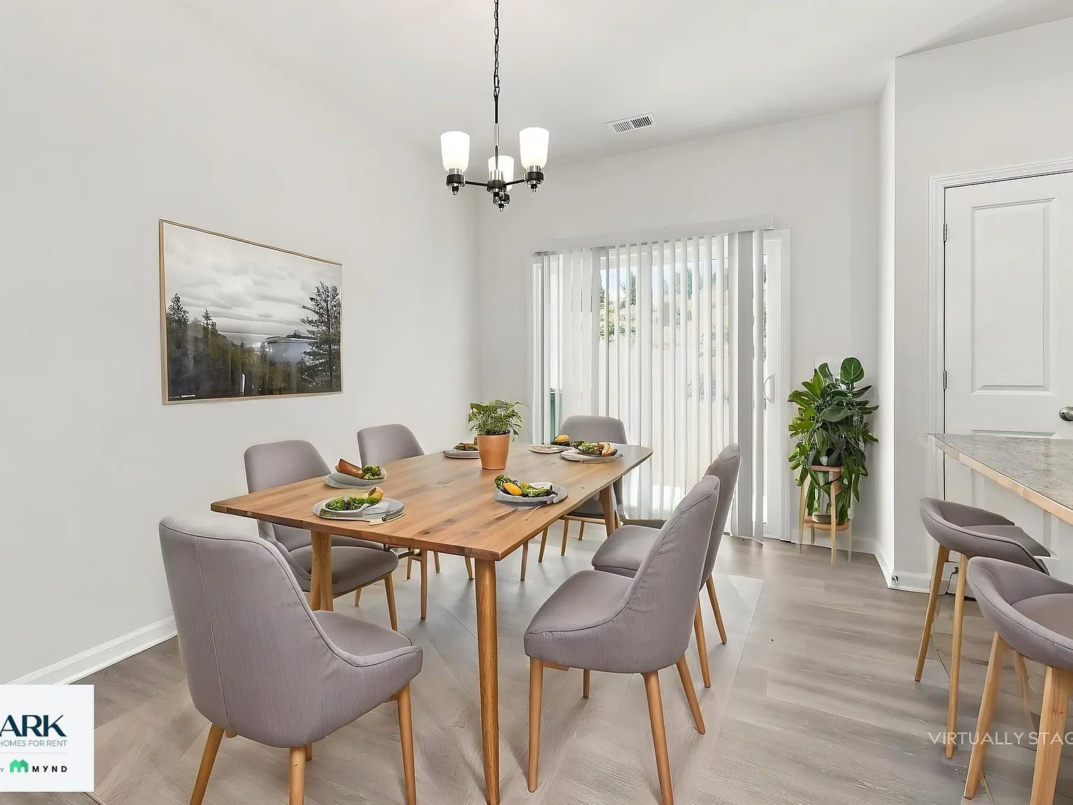 3 bed, 2.5 bath, 1415 sqft, $1,475 — Photo 4