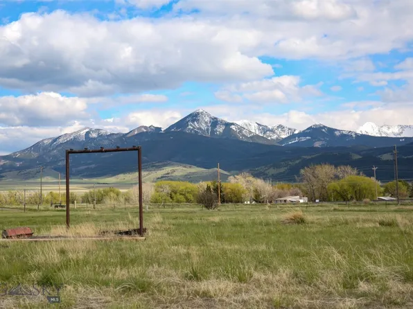 Nhn Sun Ave, Livingston, MT 59047