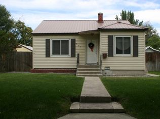 907 W Park St, Pasco, WA