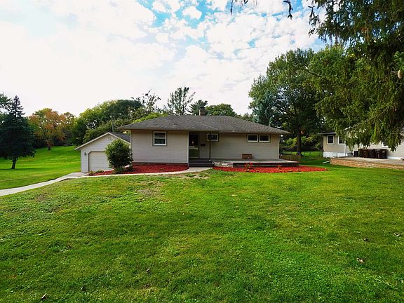2nd image of 1526 S Harlem Ave