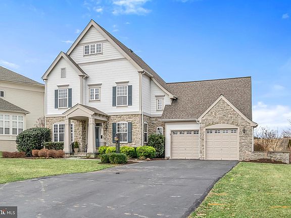 3rd image of 6754 Eckert Ct