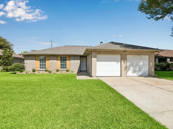 1113 Canyon Springs Dr, La Porte, TX 77571