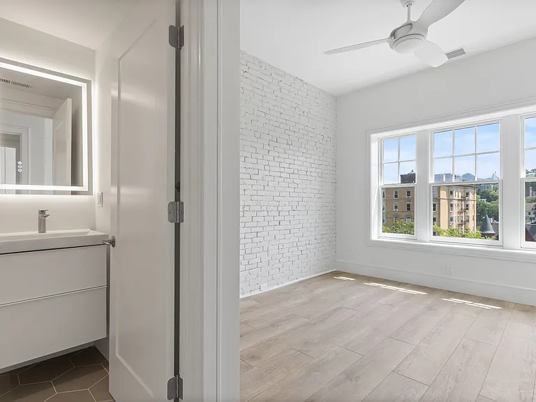 1588 Beacon St — Photo 11