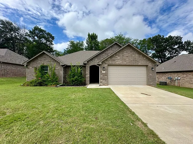 109 Rose Row Ln — Photo 1