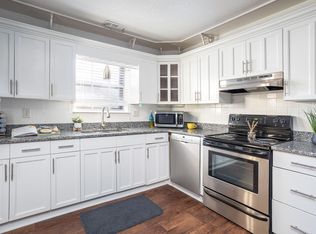 5801 Nottoway Ct APT E, Raleigh, NC 27609