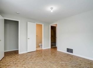 19 Haimer Ave E, Toronto, ON M9V 4C7