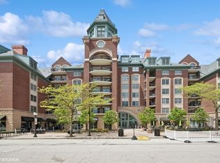 44 N Vail Ave APT 313, Arlington Heights, IL 60005