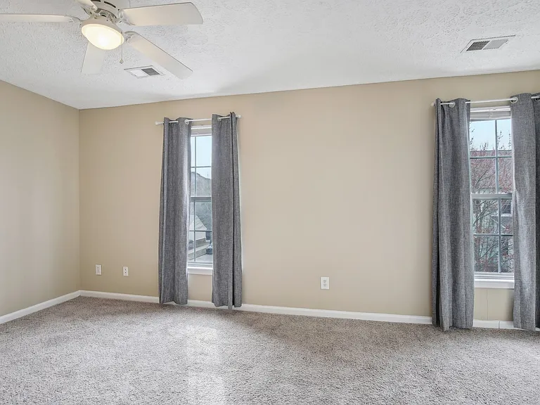 7841 Heaton Way — Photo 29