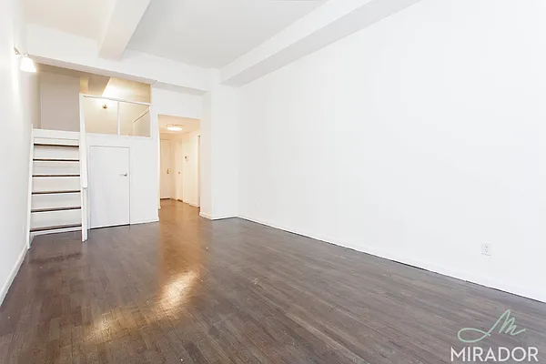 Rented by Mirador Real Estate | media 12