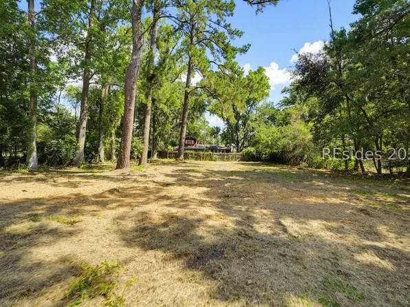 Park Ave, Beaufort, SC 29902